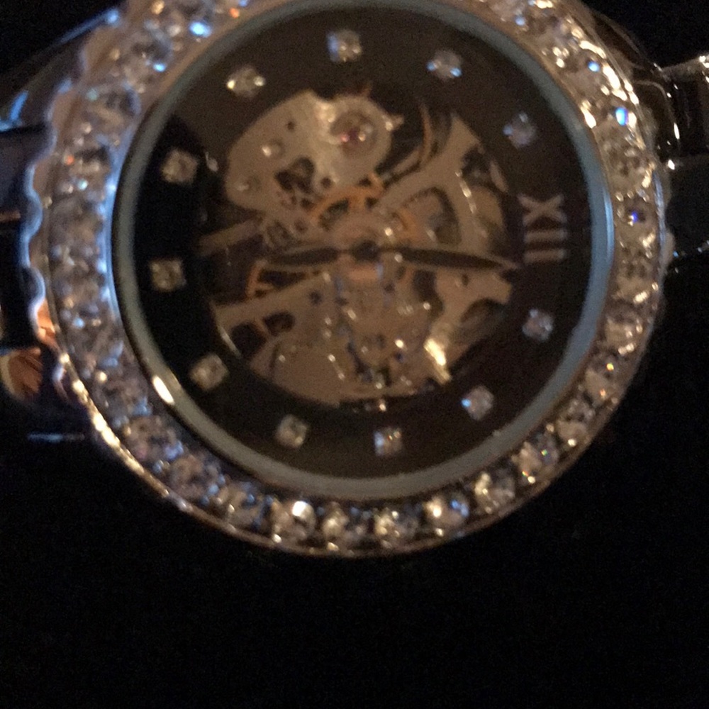 Watch - Picture 3 of 4